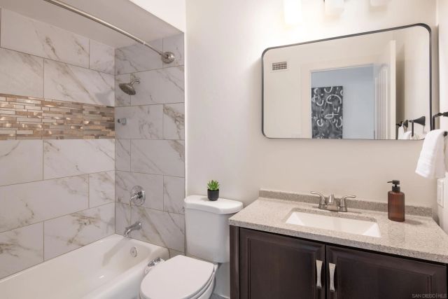 6739 Green Gables Ave, San Diego, CA 92119