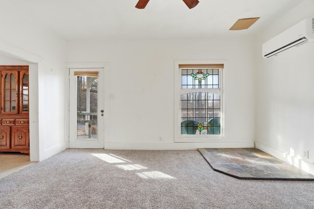 502 Myrtle Street, Crane, MO 65633