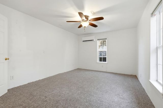 502 Myrtle Street, Crane, MO 65633