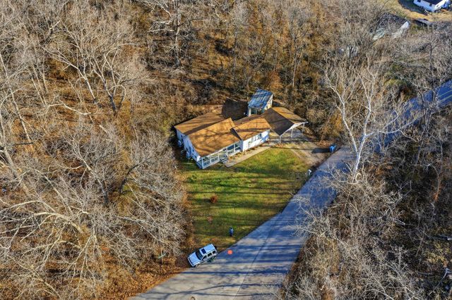 502 Myrtle Street, Crane, MO 65633