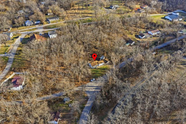 502 Myrtle Street, Crane, MO 65633