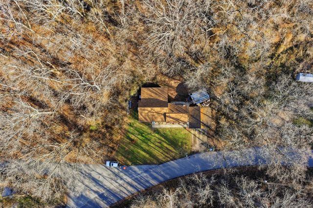 502 Myrtle Street, Crane, MO 65633