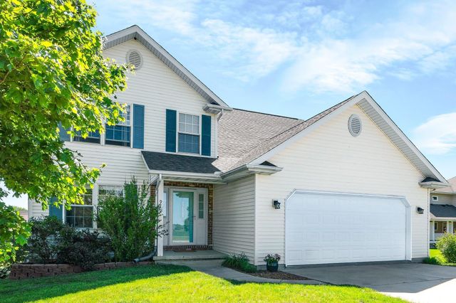 910 N WASHINGTON Drive, Metamora, IL 61548