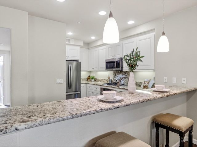 2186 Mendocino Lane, San Jose, CA 95124