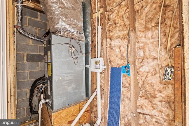 12605 FIVE MILE RD, Fredericksburg, VA 22407