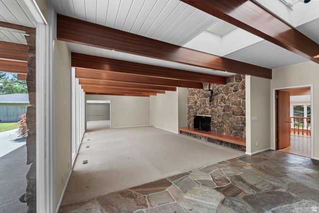 2185 E APPLEWOOD AVE, Holladay, UT 84121