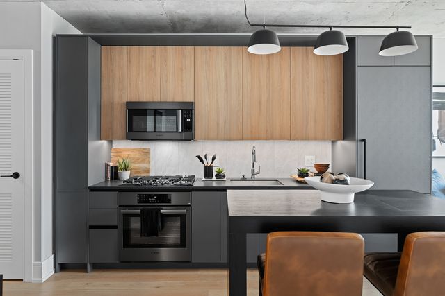 234 W Polk Street 2806, Chicago, IL 60607