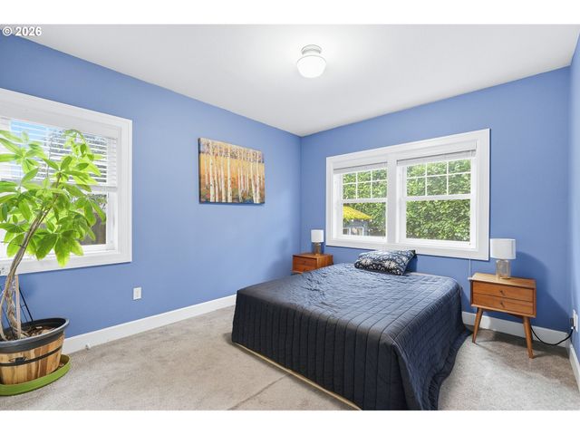 2625 Ne 28TH Ave, Portland, OR 97212