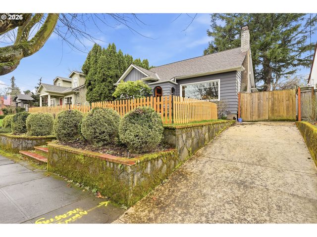 2625 Ne 28TH Ave, Portland, OR 97212