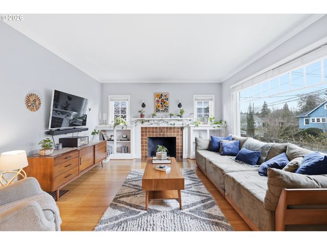 2625 Ne 28TH Ave, Portland, OR 97212