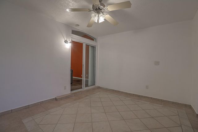 6601 Silkwood Avenue NW, Albuquerque, NM 87121