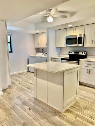 1030 Us Highway 1 Apt 302, North Palm Beach, FL 33408