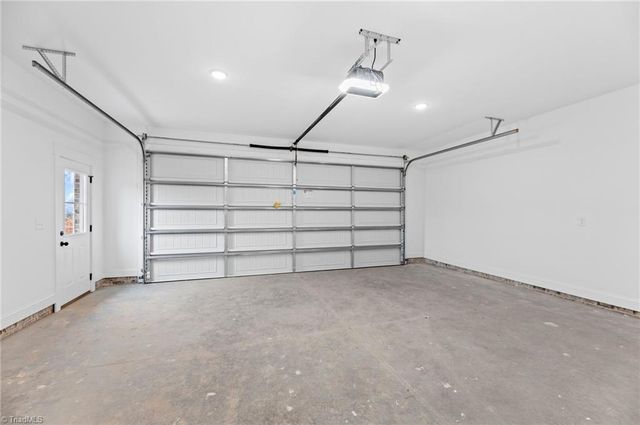 121 Sandpiper Drive, Lexington, NC 27295