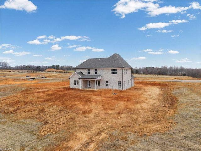 121 Sandpiper Drive, Lexington, NC 27295