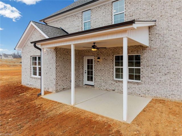 121 Sandpiper Drive, Lexington, NC 27295