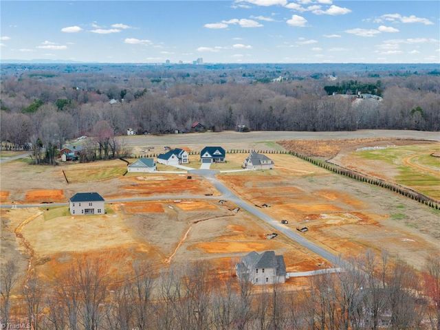 121 Sandpiper Drive, Lexington, NC 27295