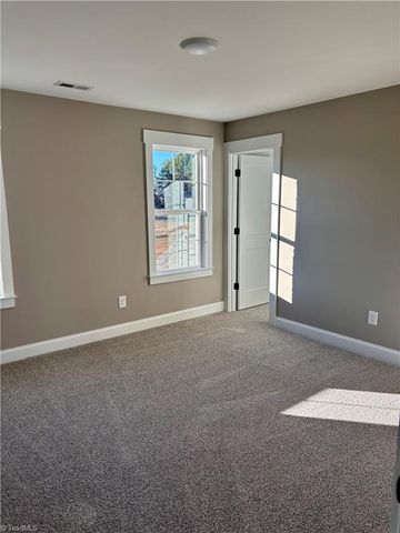 121 Sandpiper Drive, Lexington, NC 27295