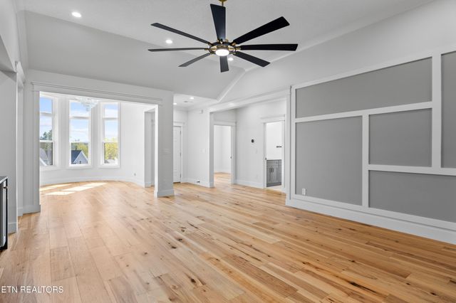 316 Ootsima Lane, Loudon, TN 37774