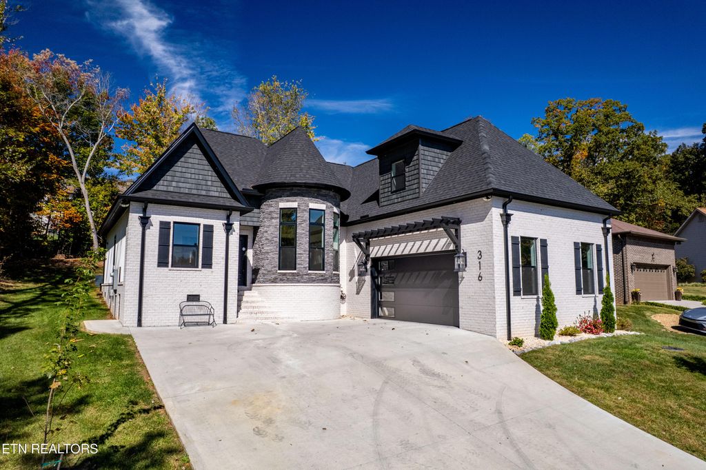 316 Ootsima Lane, Loudon, TN 37774