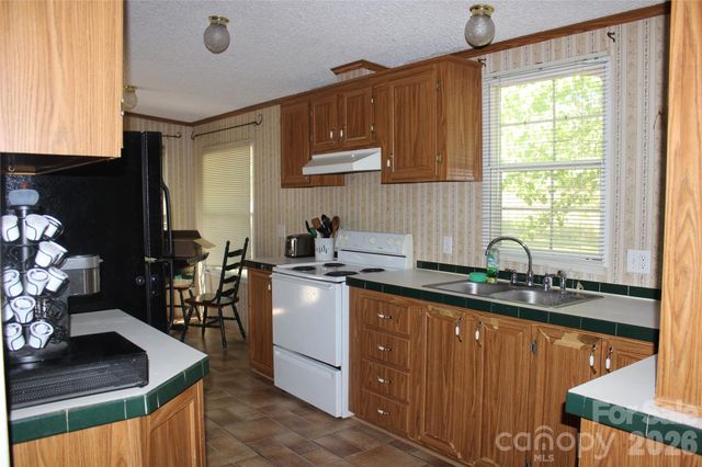 249 J L Green Lane, Pageland, SC 29728