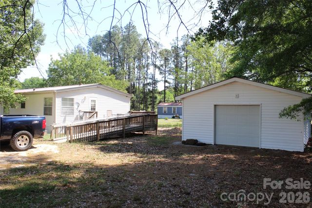 249 J L Green Lane, Pageland, SC 29728