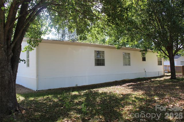 249 J L Green Lane, Pageland, SC 29728