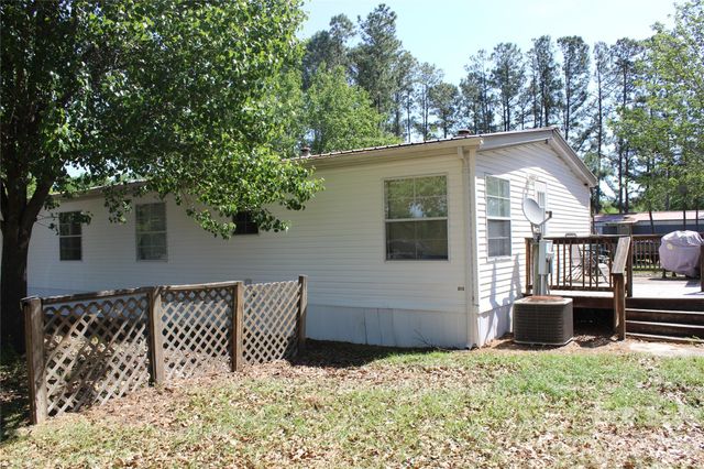 249 J L Green Lane, Pageland, SC 29728