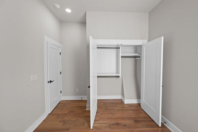 2521 W Heiman St, Nashville, TN 37208