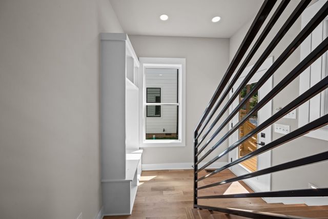 2521 W Heiman St, Nashville, TN 37208