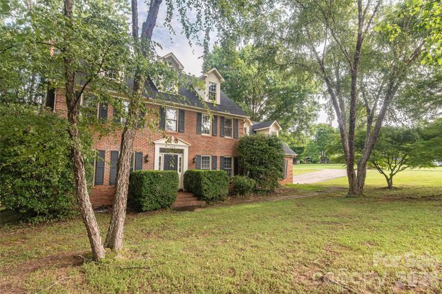 102 Ridgeview Drive, Rutherfordton, NC 28139