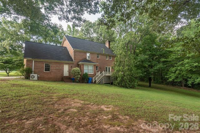 102 Ridgeview Drive, Rutherfordton, NC 28139