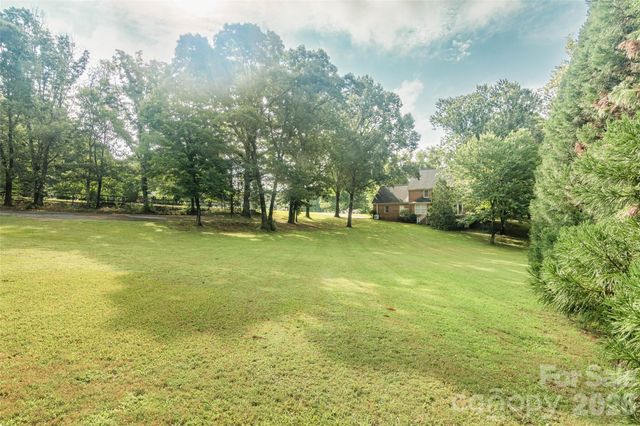 102 Ridgeview Drive, Rutherfordton, NC 28139