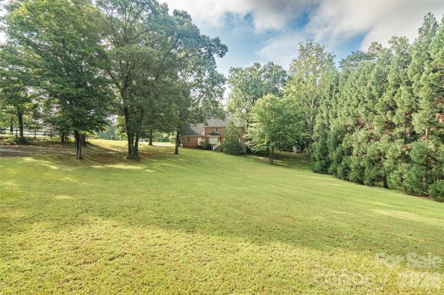 102 Ridgeview Drive, Rutherfordton, NC 28139