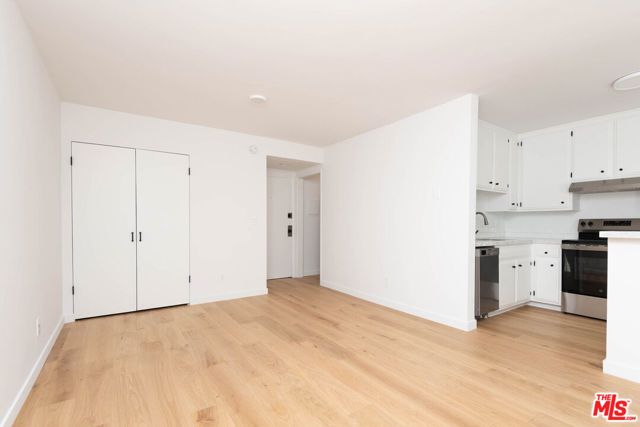 5935 Chula Vista Way 103, Los Angeles, CA 90068