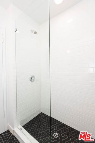 5935 Chula Vista Way 103, Los Angeles, CA 90068