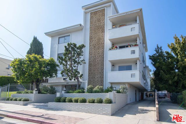 5935 Chula Vista Way 103, Los Angeles, CA 90068