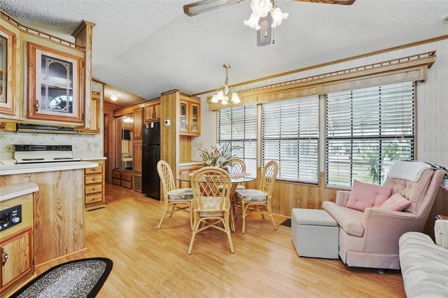 9000 US HIGHWAY 192 624, Clermont, FL 34714