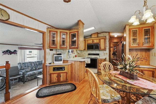 9000 US HIGHWAY 192 624, Clermont, FL 34714
