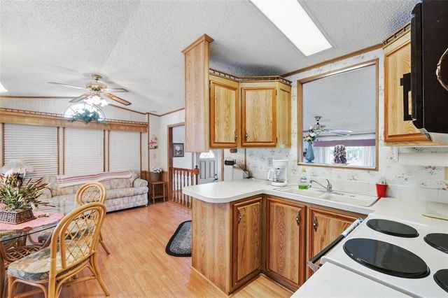 9000 US HIGHWAY 192 624, Clermont, FL 34714