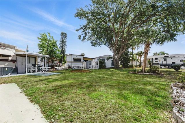 9000 US HIGHWAY 192 624, Clermont, FL 34714