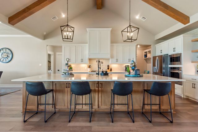 7813 Stiteler Drive, Bryan, TX 77808