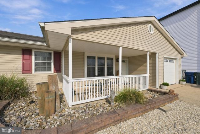19 LOUISIANA DR, Little Egg Harbor Twp, NJ 08087