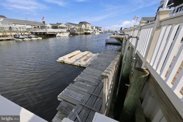 19 LOUISIANA DR, Little Egg Harbor Twp, NJ 08087