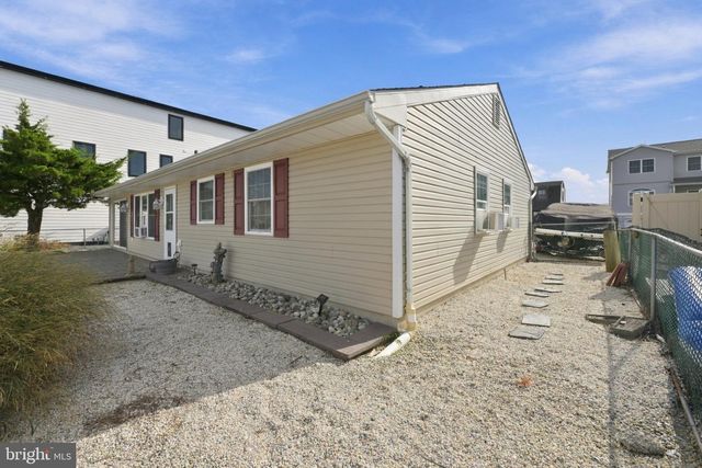 19 LOUISIANA DR, Little Egg Harbor Twp, NJ 08087
