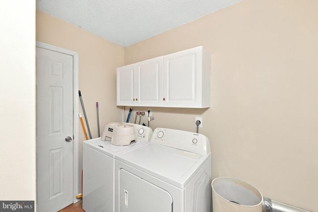 19 LOUISIANA DR, Little Egg Harbor Twp, NJ 08087