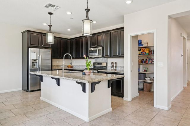 7345 Tawny Port Way, Sacramento, CA 95829