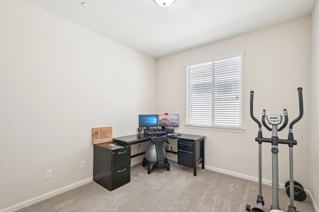 7345 Tawny Port Way, Sacramento, CA 95829