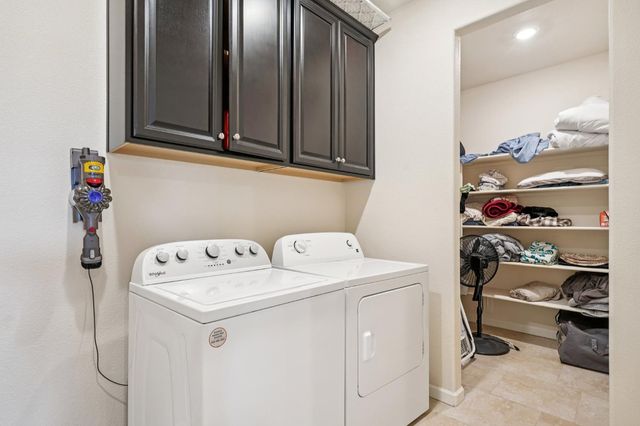 7345 Tawny Port Way, Sacramento, CA 95829