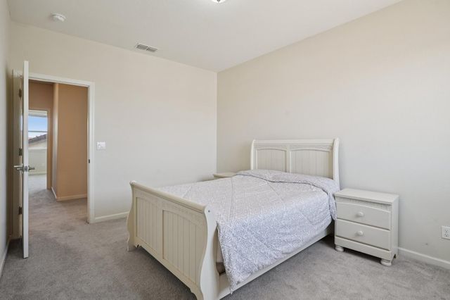 7345 Tawny Port Way, Sacramento, CA 95829