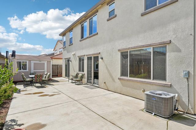 7345 Tawny Port Way, Sacramento, CA 95829